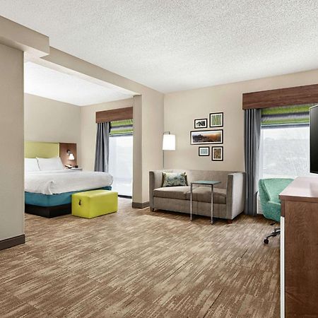 Hampton Inn Моргантън Екстериор снимка