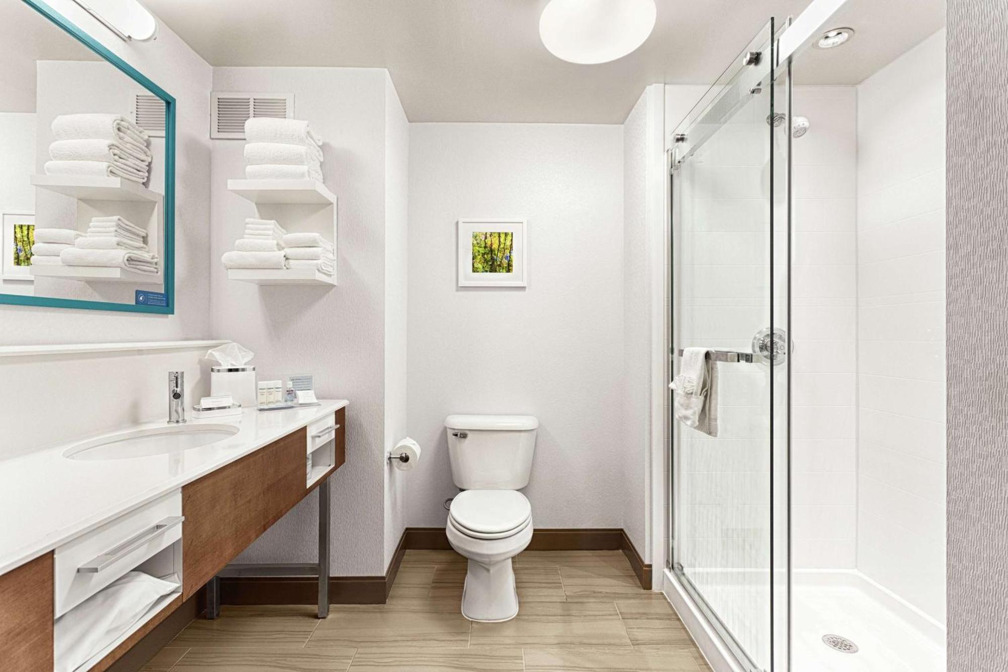 Hampton Inn Моргантън Екстериор снимка